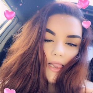 Meet your Posher, Alaina